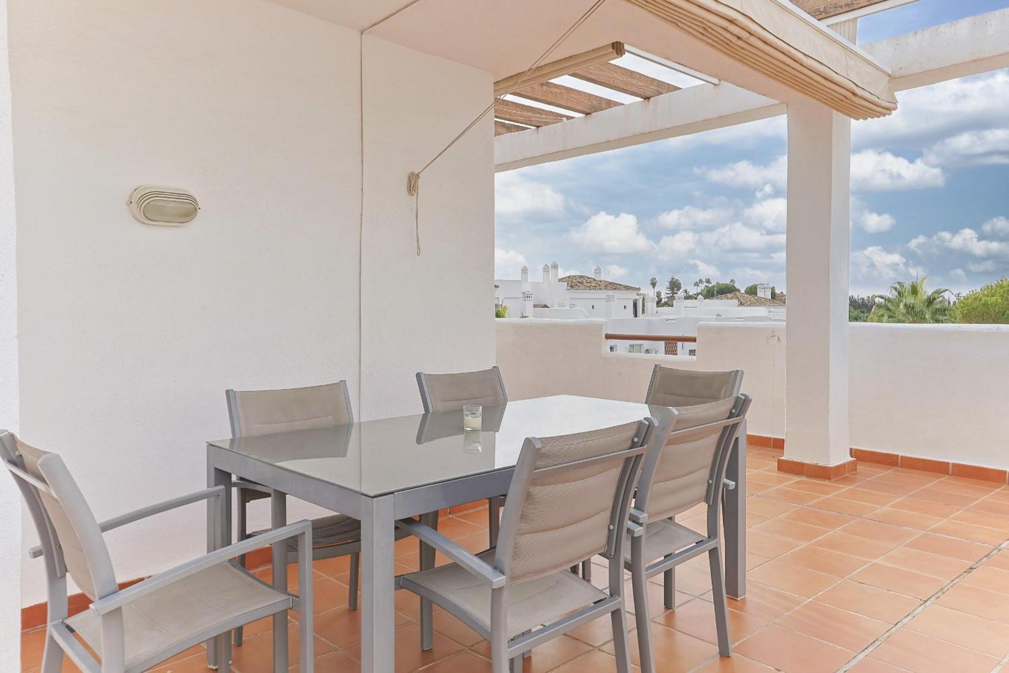 Penthouse Luny Lägenhet Estepona Exteriör bild